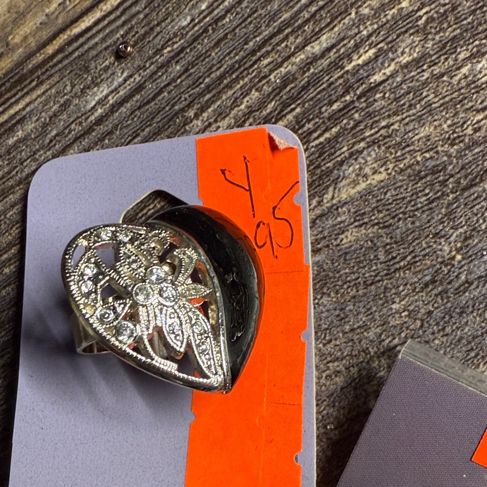 Ring Bundle 24 Stylish Rings - Picture 8 of 11